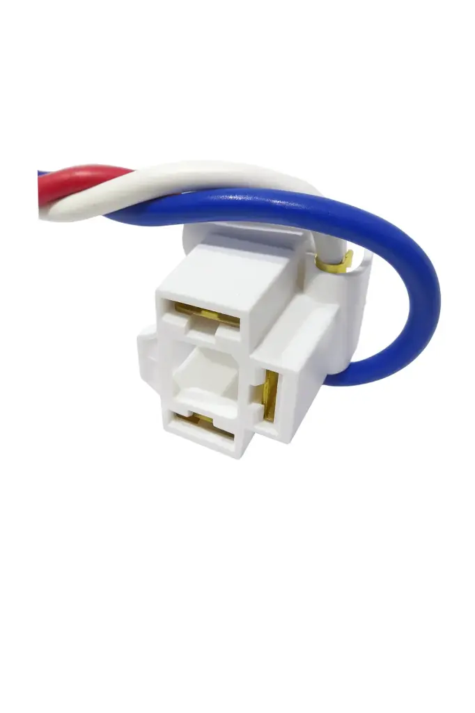 FICHA PT (FARO AUTOMOTOR 3 VIAS. CABLE 2MM)