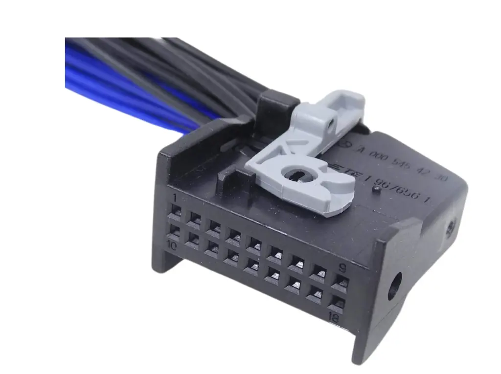 FICHA 18 VIAS TABLERO MB NEGRA (X1)